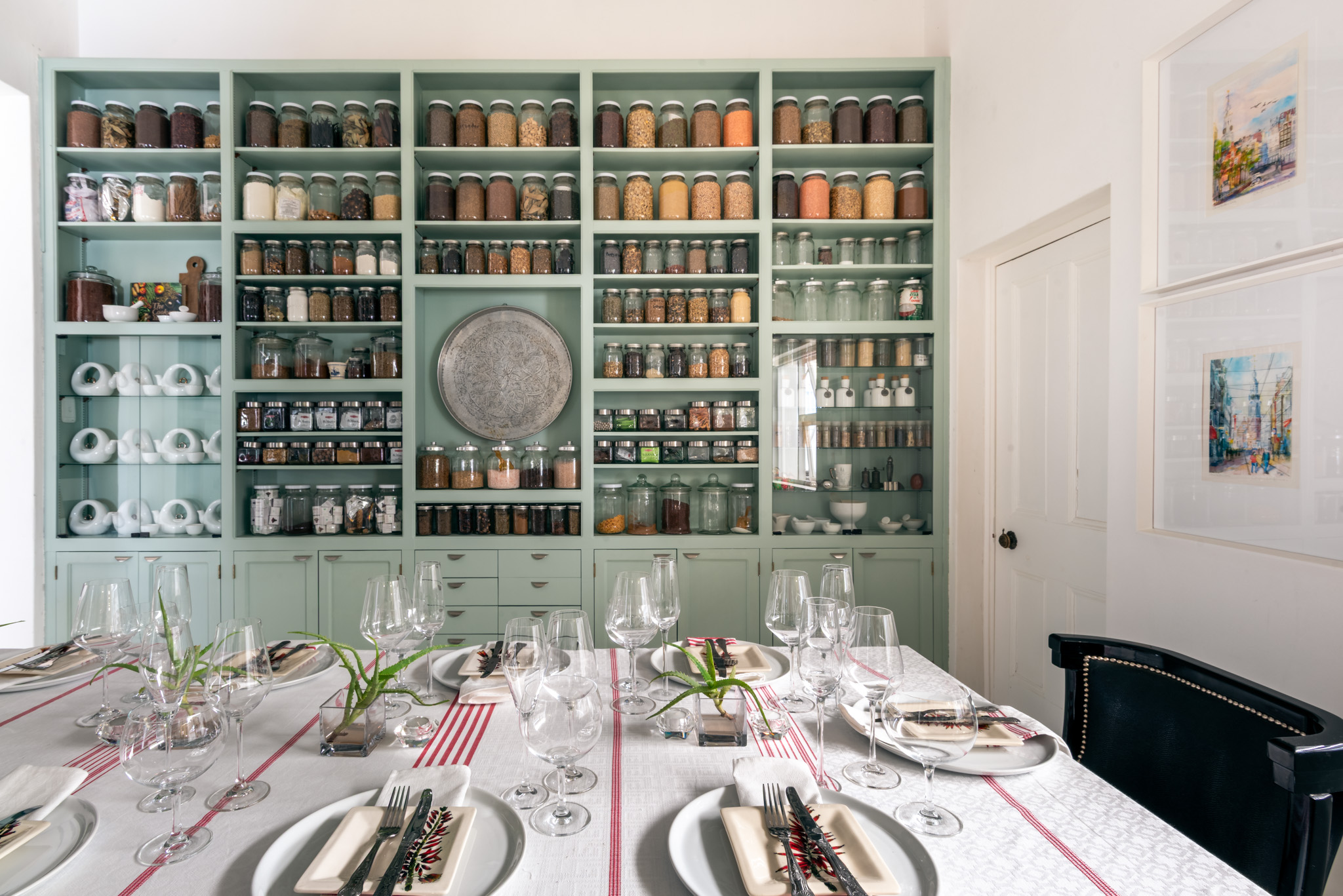 Guesthouse dining and pantry area